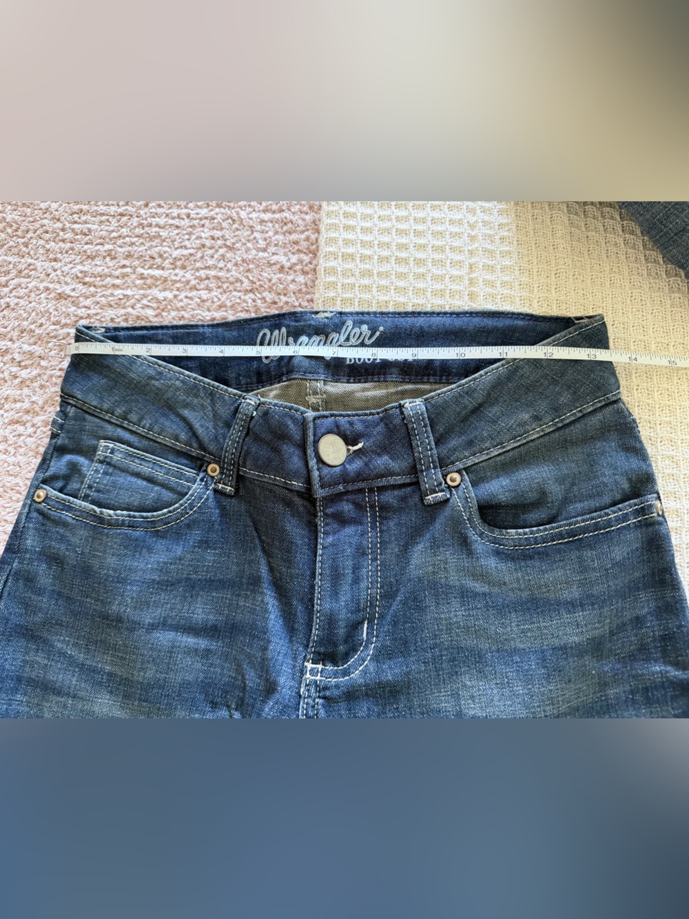 Wrangler Women’s Indigo Blue Boot Cut Jeans - Picture 3 of 15